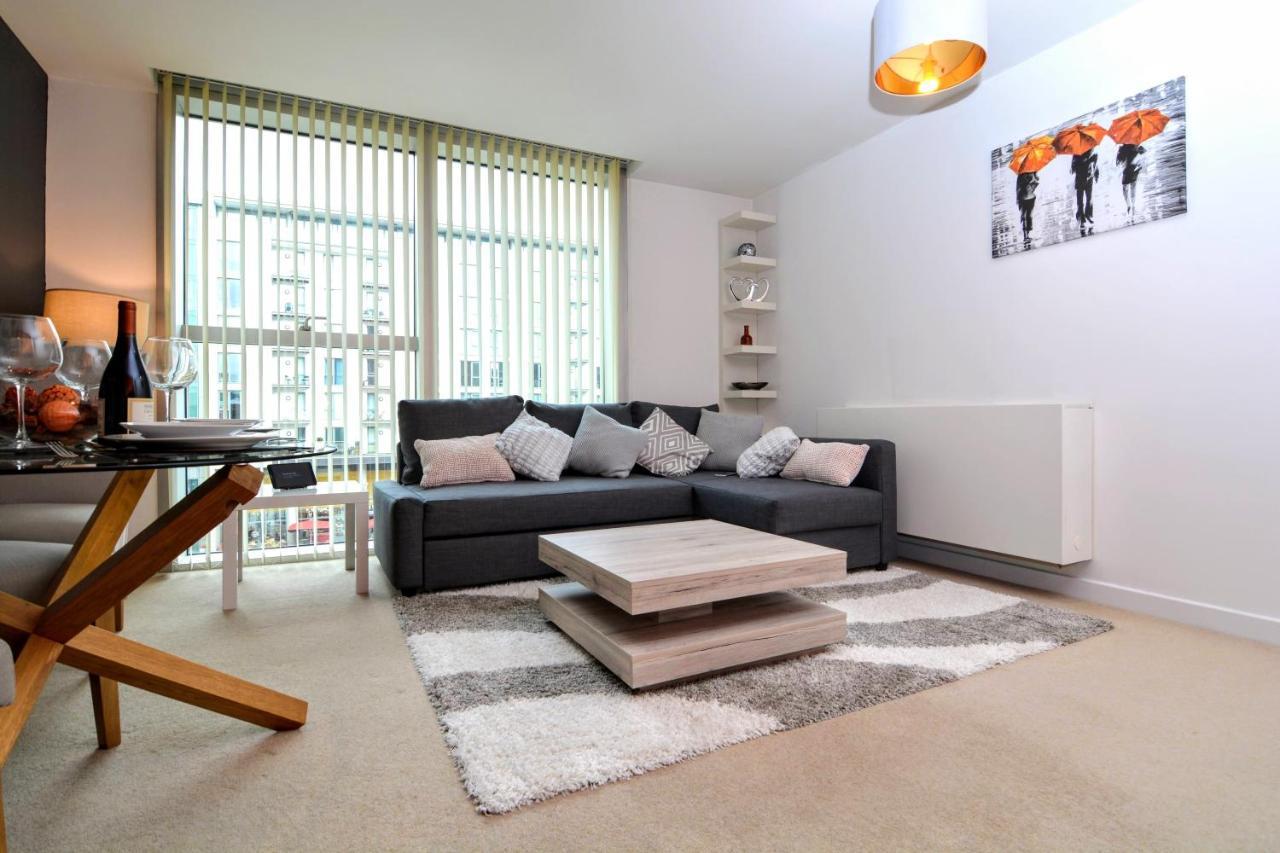 Stylish City Centre Apartment - Home From Home With Fully-Equipped Kitchen, Smart Tv, Netflix, Superfast Wifi, Free Parking, Self Check-In - By Brightleap Apartments Milton Keynes Exterior photo